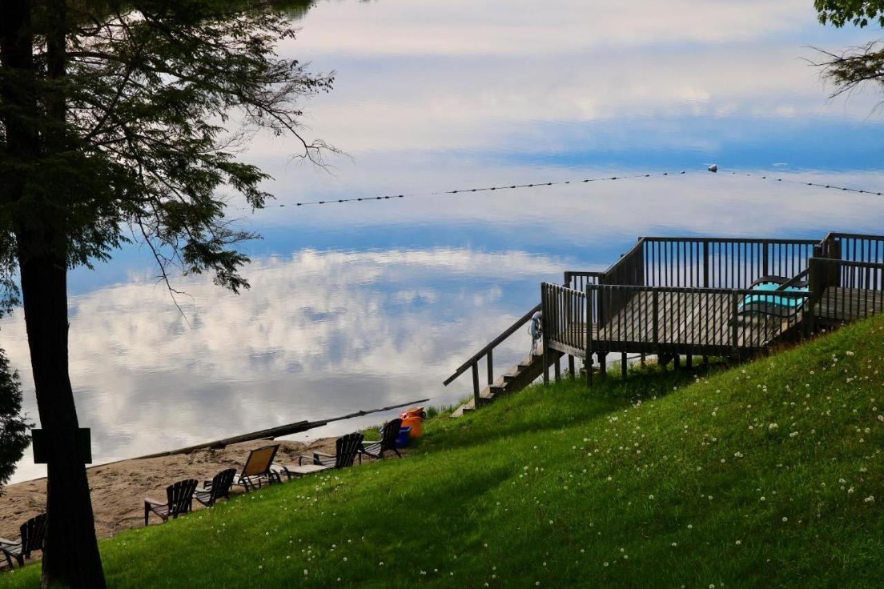 Sunny Point Resort Otter Lake Zewnętrze zdjęcie