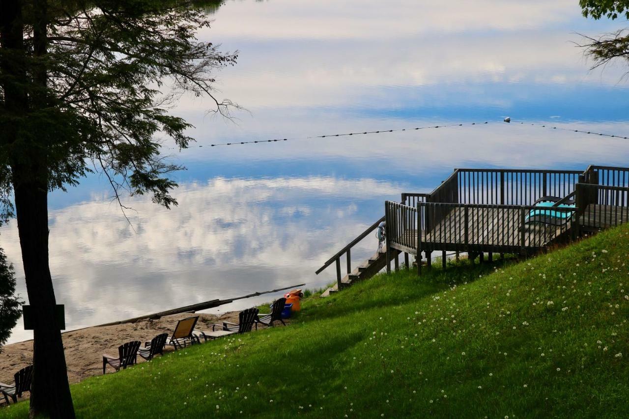 Sunny Point Resort Otter Lake Zewnętrze zdjęcie