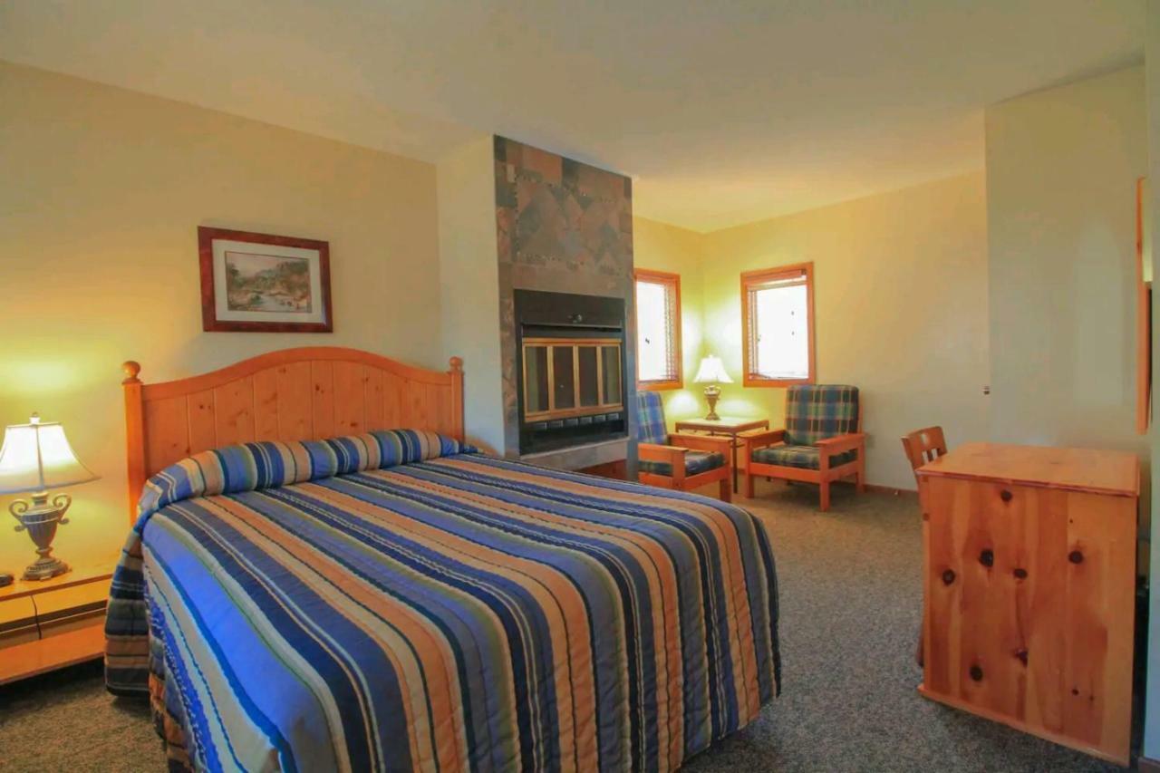 Sunny Point Resort Otter Lake Zewnętrze zdjęcie